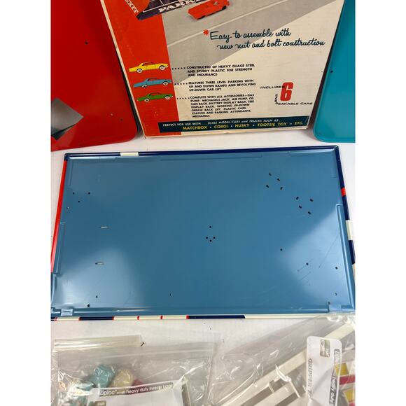 Vintage 1960s Brumberger Tri‑Level Service Station Steel Construction Set w/ Box - Picture 5 of 16